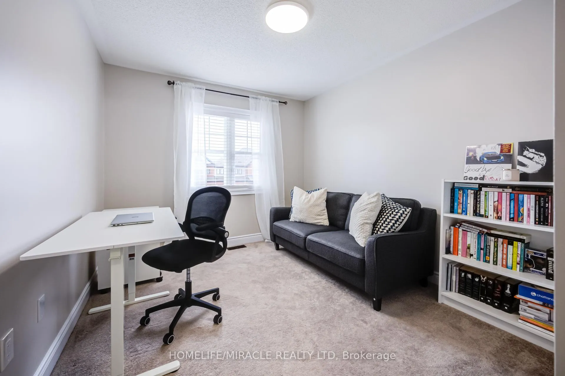 Photo 24 of 16 Arnold Crescent, New Tecumseth, Alliston — HOMEH
