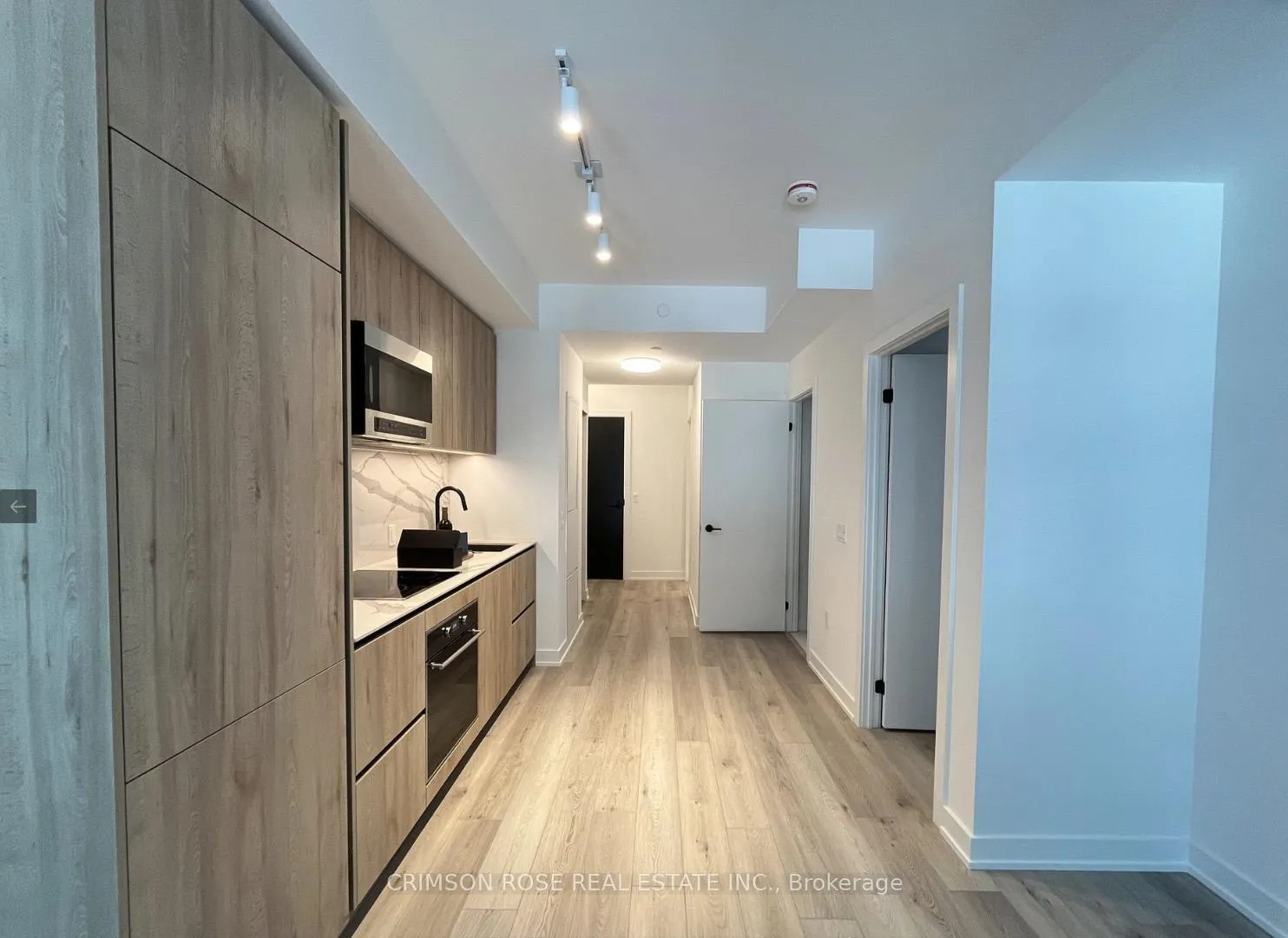 Photo 10 of Unit 2006, 127 Broadway Avenue, Toronto, Mount Pleasant West — HOMEH