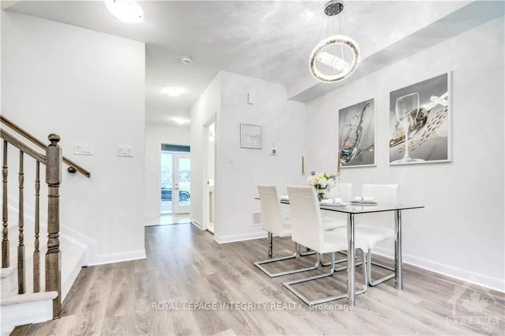 Photo 5 of 247 Clonrush Way, Ottawa, Kanata - Kanata Lakes/Heritage Hills — HOMEH