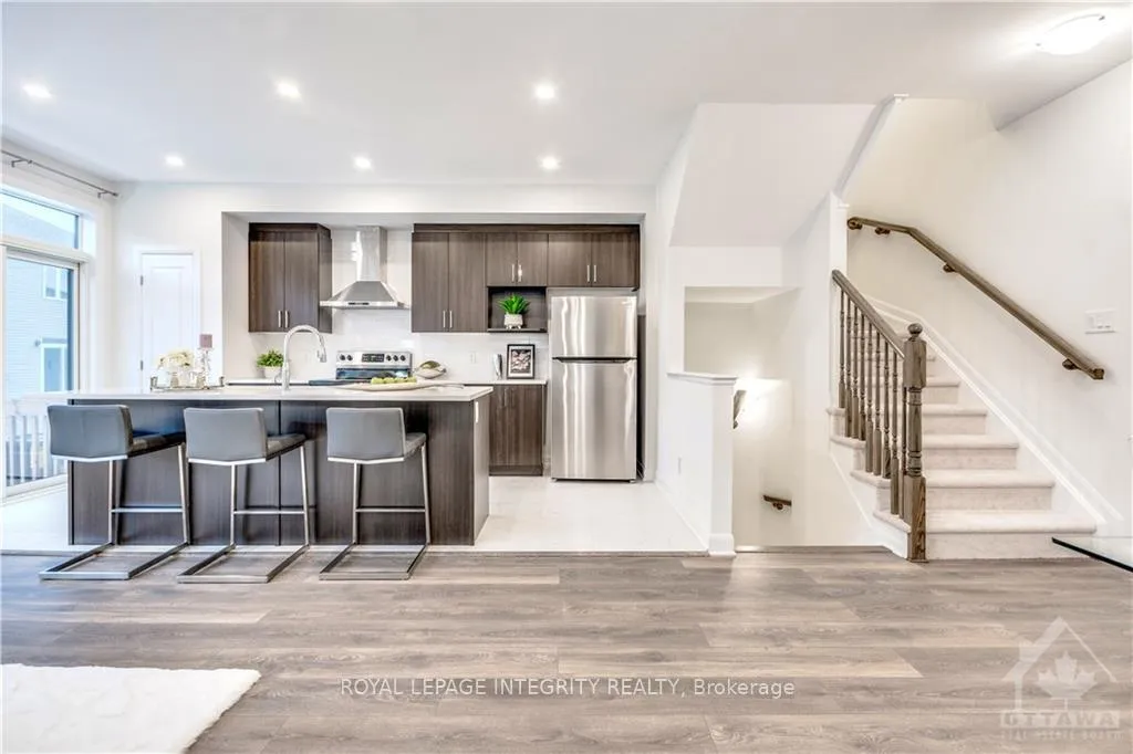 Photo 10 of 247 Clonrush Way, Ottawa, Kanata - Kanata Lakes/Heritage Hills — HOMEH