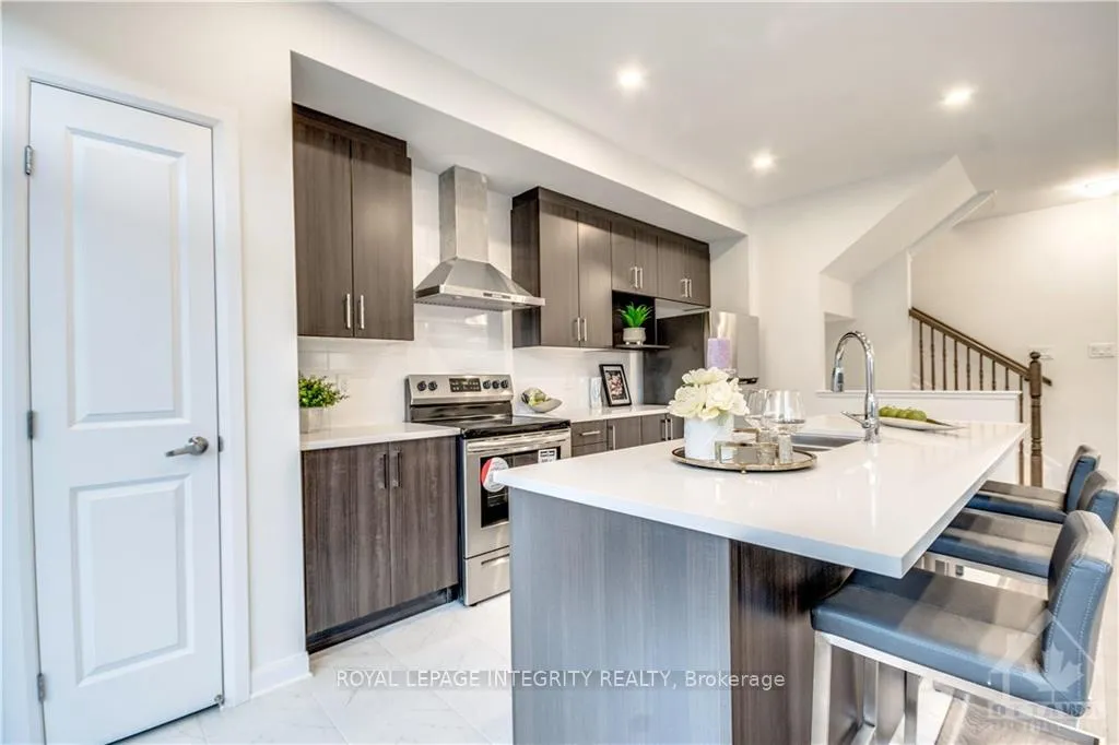 Photo 13 of 247 Clonrush Way, Ottawa, Kanata - Kanata Lakes/Heritage Hills — HOMEH
