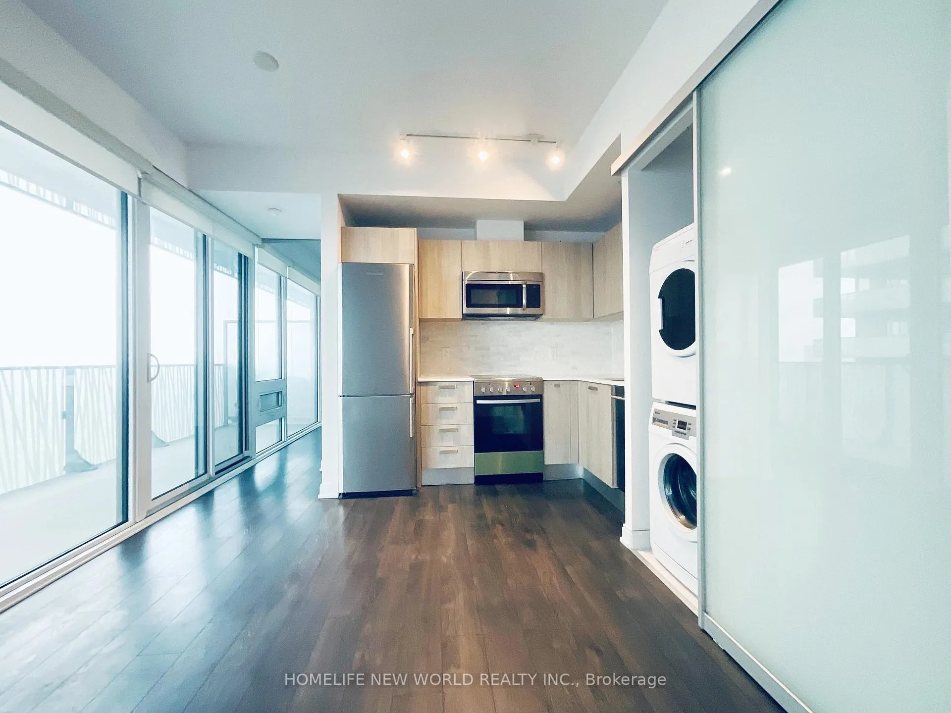 Photo 7 of Unit 3309, 42 Charles Street E, Toronto, Church-Yonge Corridor — HOMEH