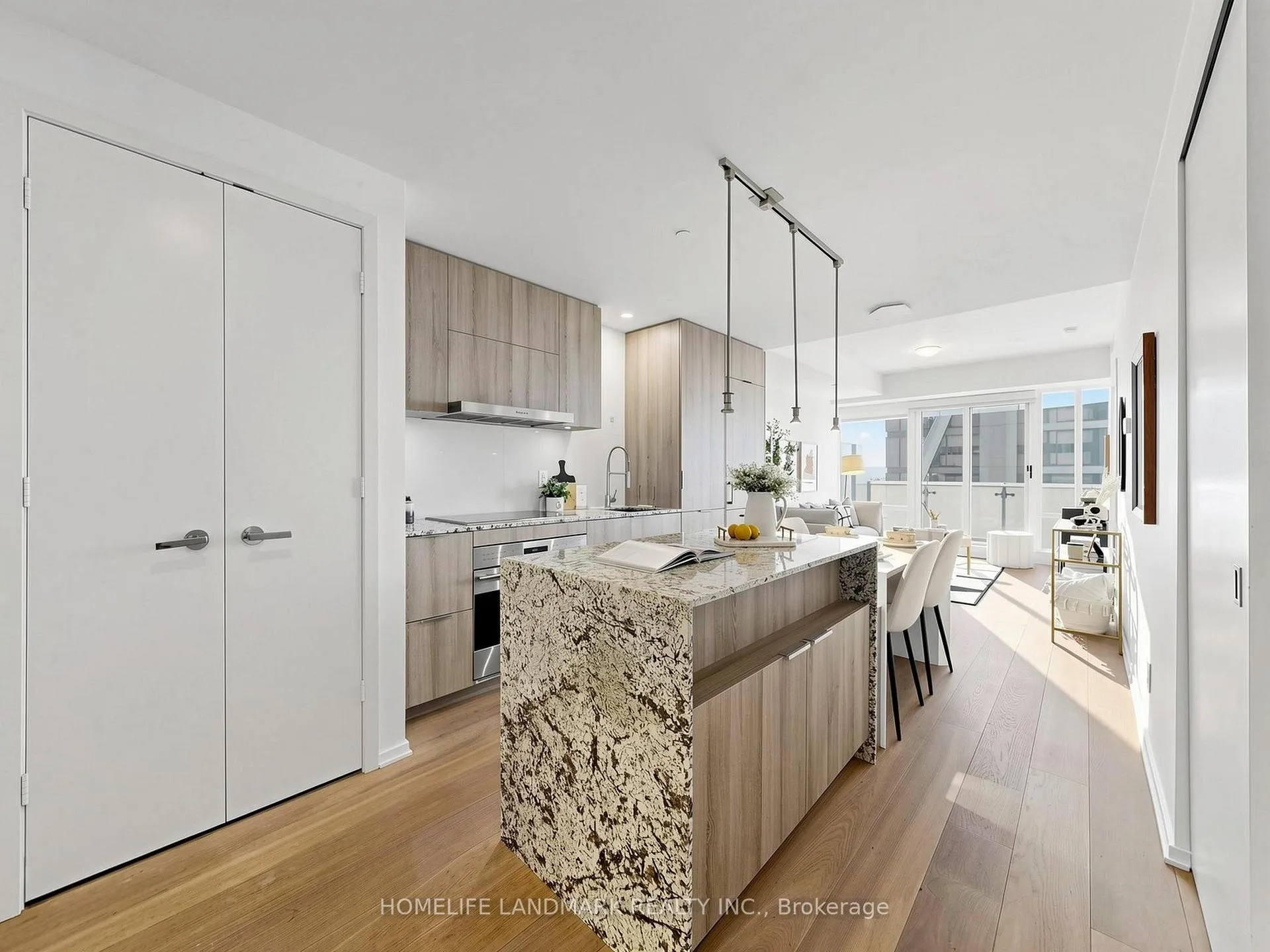 Photo 11 of Unit 6608, 1 bloor Street E, Toronto, Church-Yonge Corridor — HOMEH