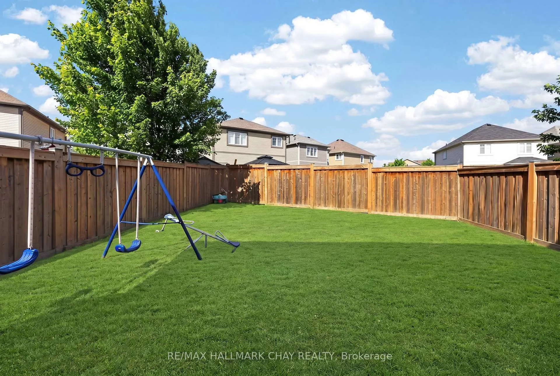 Photo 38 of 32 Jones Street, New Tecumseth, Alliston — HOMEH