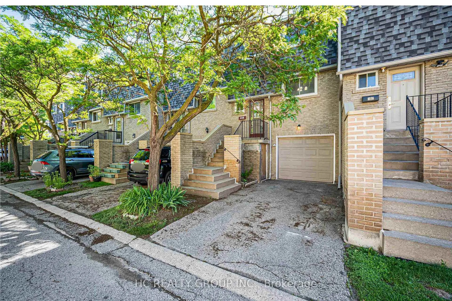 Photo 2 of Unit 109, 1280 Bridletowne Circle, Scarborough, L'Amoreaux — HOMEH