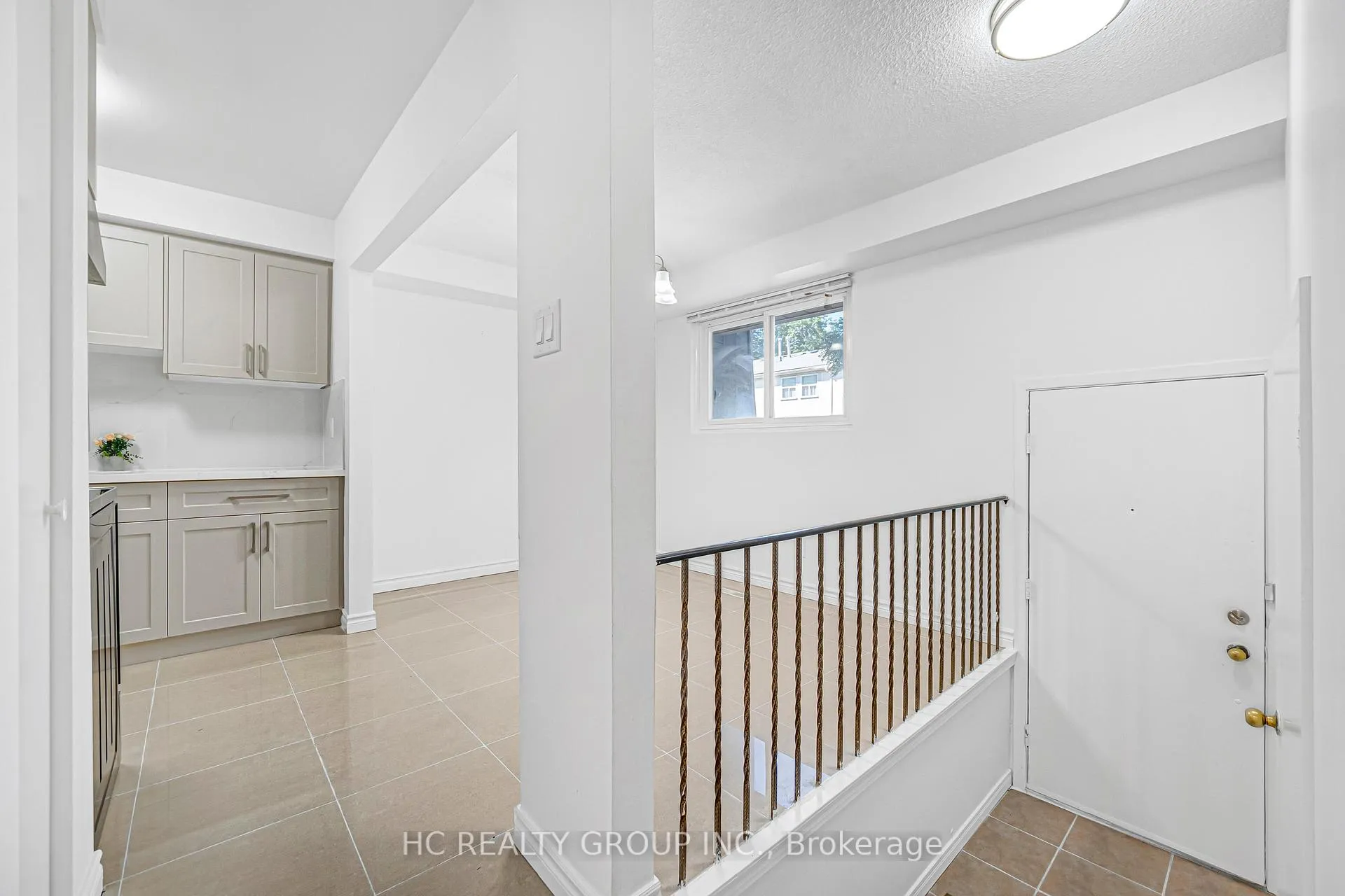 Photo 3 of Unit 109, 1280 Bridletowne Circle, Scarborough, L'Amoreaux — HOMEH