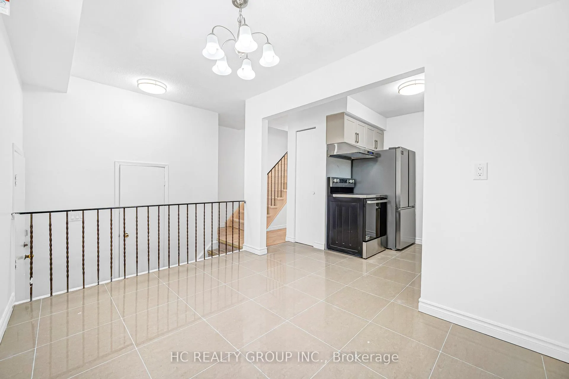Photo 5 of Unit 109, 1280 Bridletowne Circle, Scarborough, L'Amoreaux — HOMEH