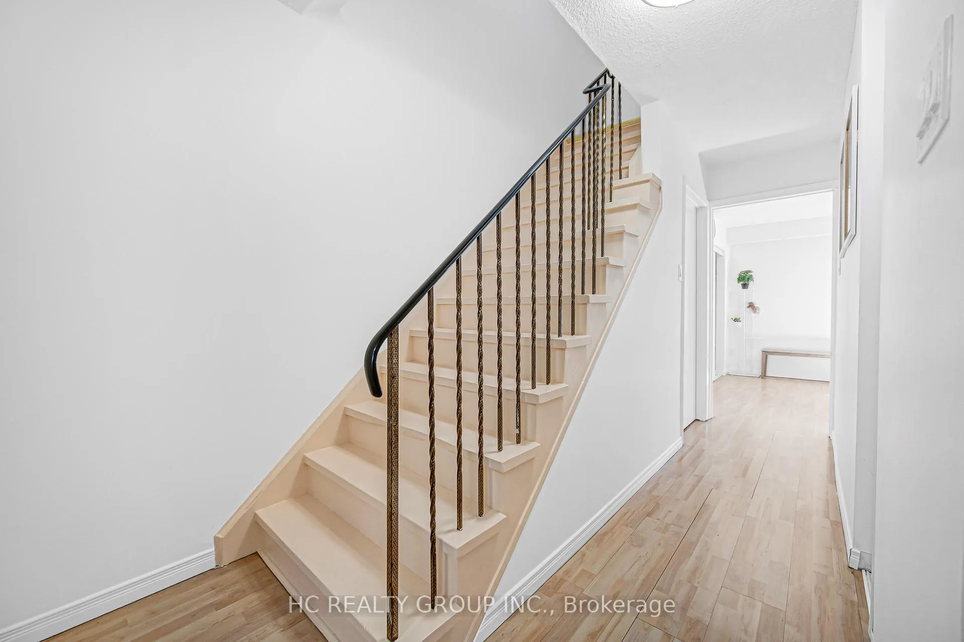 Photo 8 of Unit 109, 1280 Bridletowne Circle, Scarborough, L'Amoreaux — HOMEH