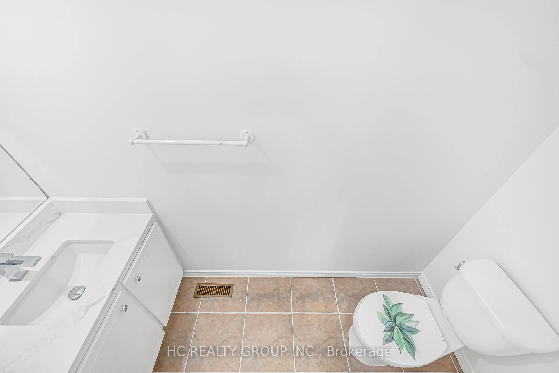 Photo 9 of Unit 109, 1280 Bridletowne Circle, Scarborough, L'Amoreaux — HOMEH