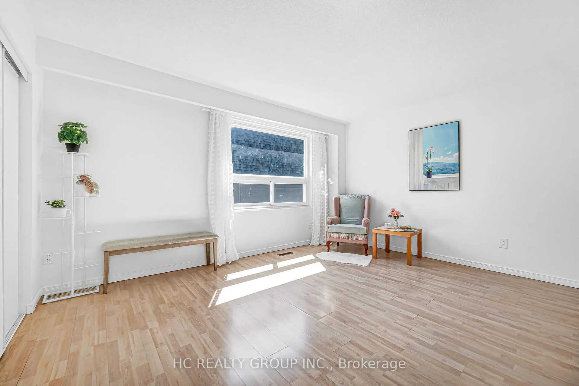 Photo 11 of Unit 109, 1280 Bridletowne Circle, Scarborough, L'Amoreaux — HOMEH