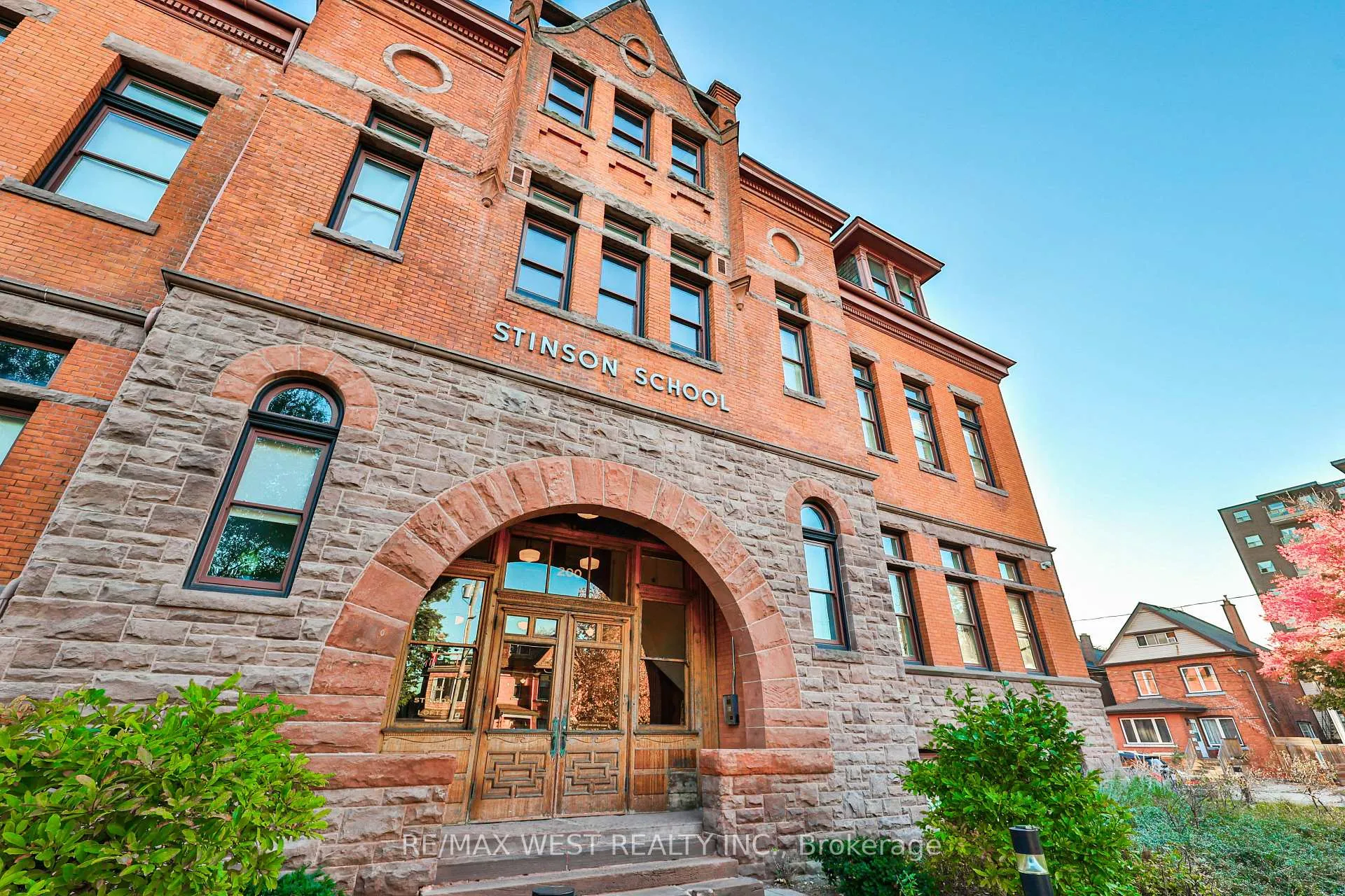 Front of Unit 318, 200 Stinson Street