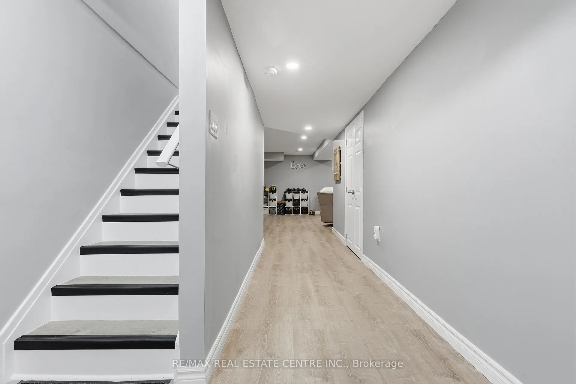 Photo 33 of 808 Cook Crescent, Shelburne — HOMEH