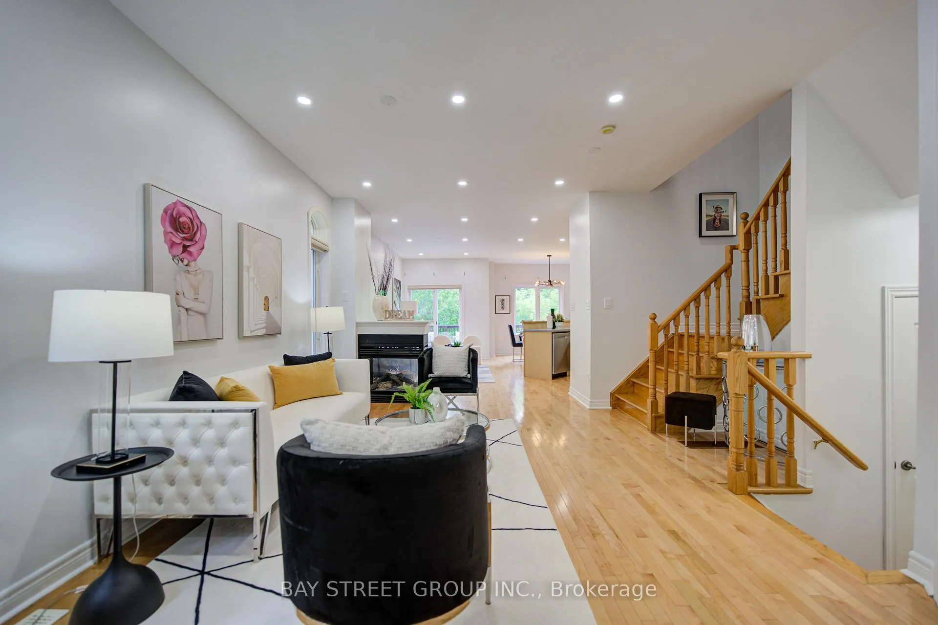 Photo 5 of 46 Romance Drive, Richmond Hill, Rouge Woods — HOMEH