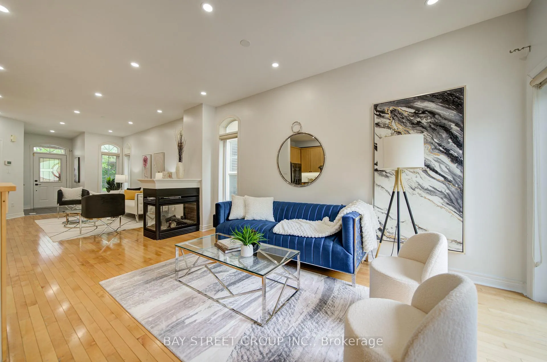 Photo 12 of 46 Romance Drive, Richmond Hill, Rouge Woods — HOMEH