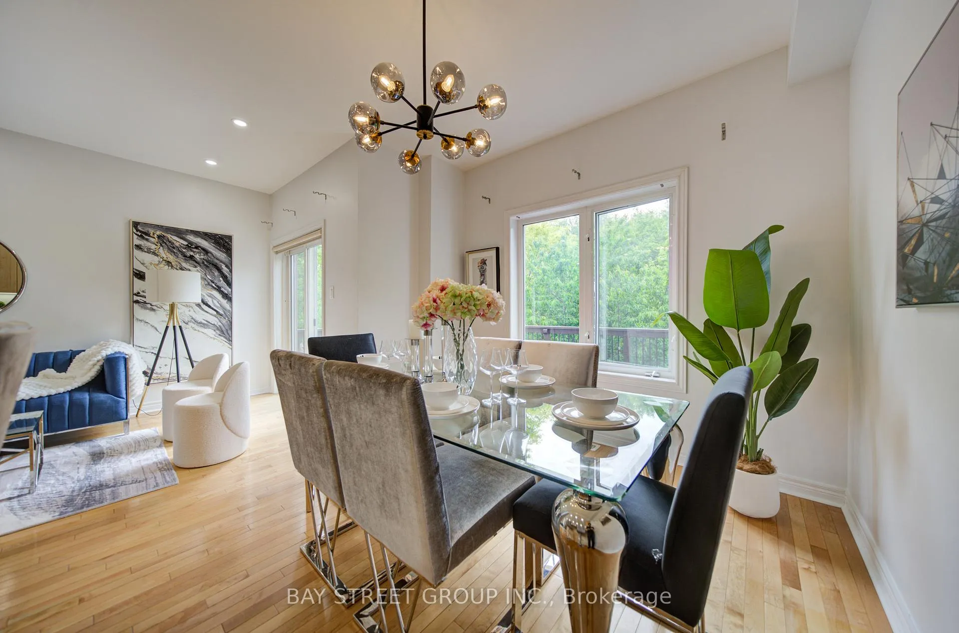 Photo 15 of 46 Romance Drive, Richmond Hill, Rouge Woods — HOMEH