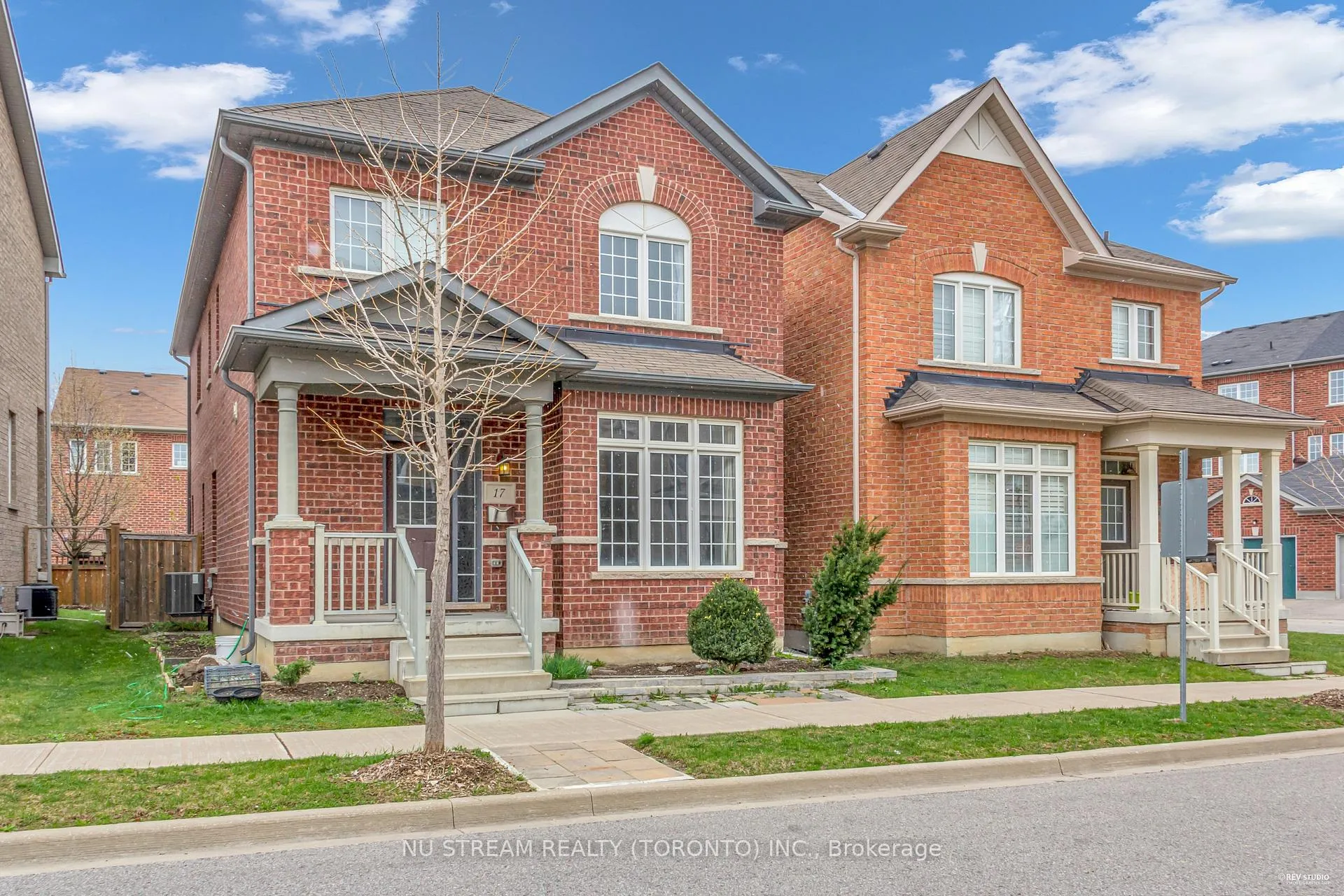 Photo 1 of 17 Greenery Road, Markham, Cornell — HOMEH
