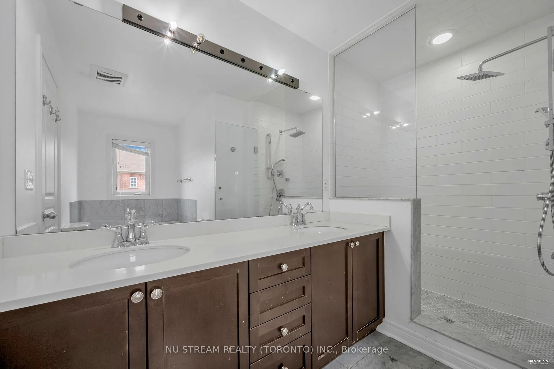 Photo 17 of 17 Greenery Road, Markham, Cornell — HOMEH