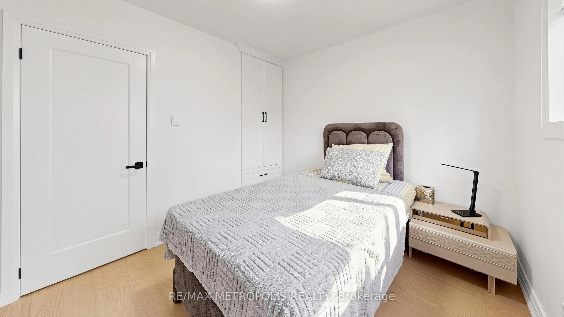 Photo 24 of 12 Romulus Drive, Scarborough, Bendale — HOMEH