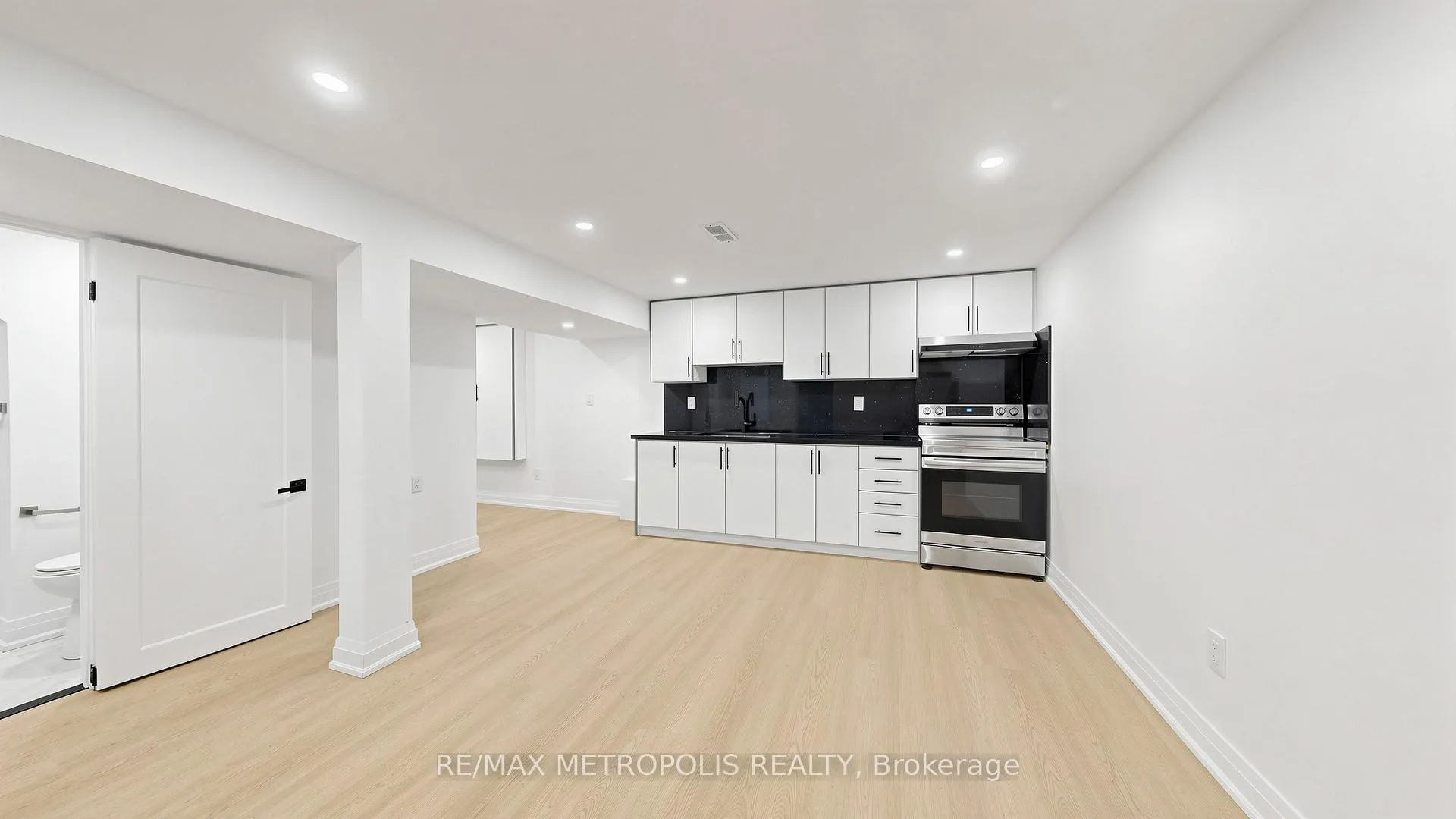 Photo 31 of 12 Romulus Drive, Scarborough, Bendale — HOMEH