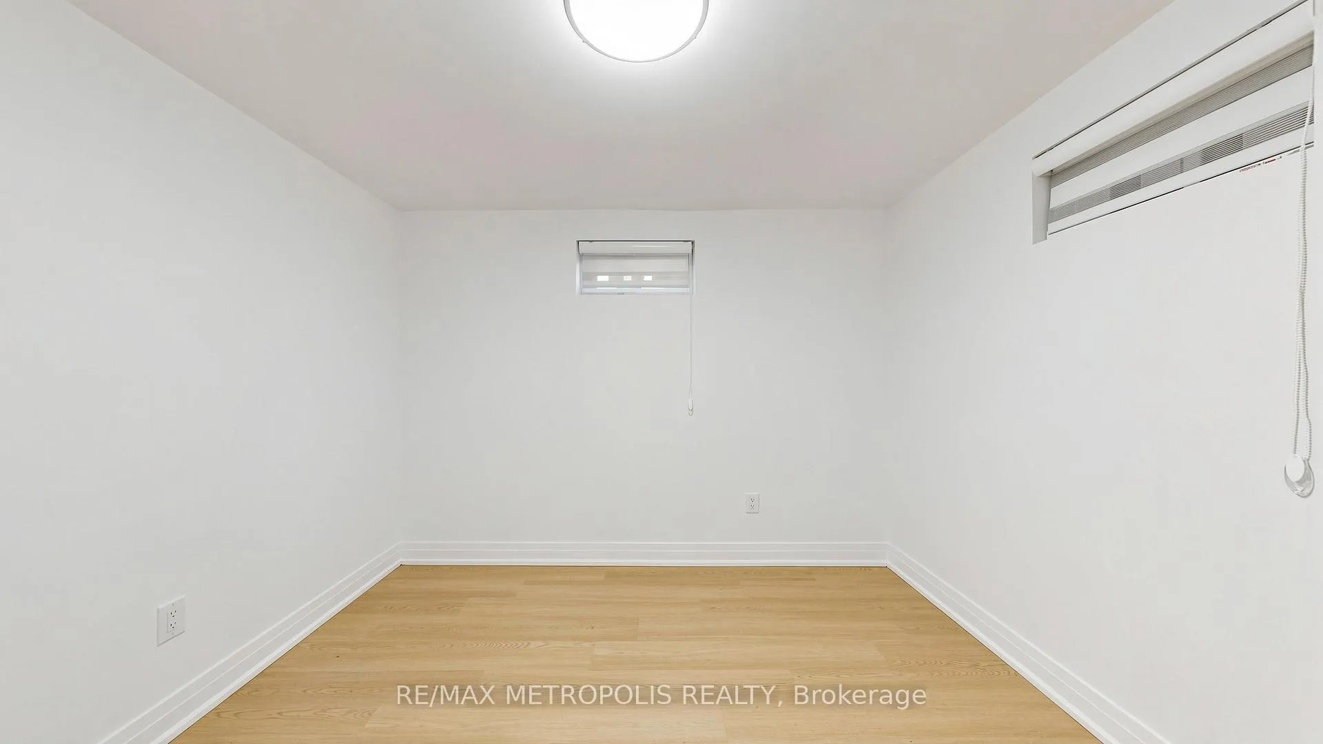 Photo 35 of 12 Romulus Drive, Scarborough, Bendale — HOMEH
