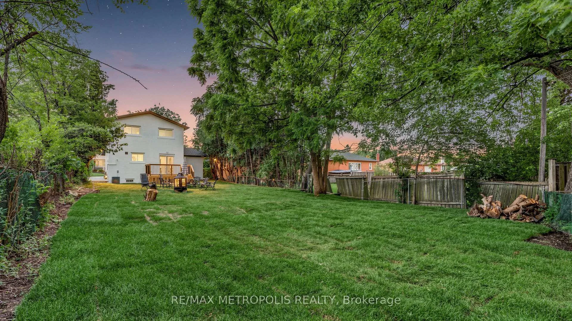 Photo 40 of 12 Romulus Drive, Scarborough, Bendale — HOMEH