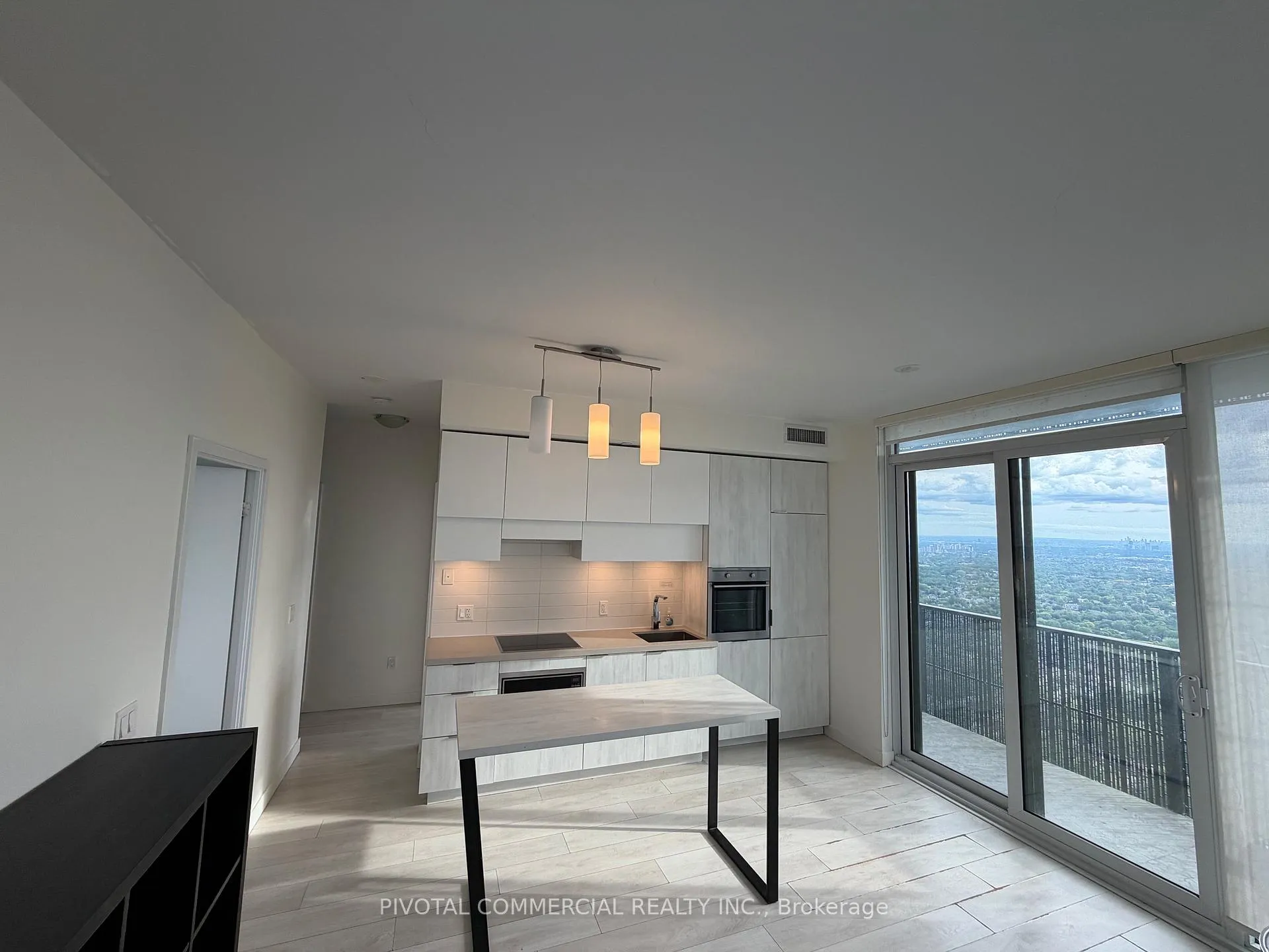 Photo 20 of Unit 5105, 8 Eglinton Avenue E, Toronto, Mount Pleasant West — HOMEH