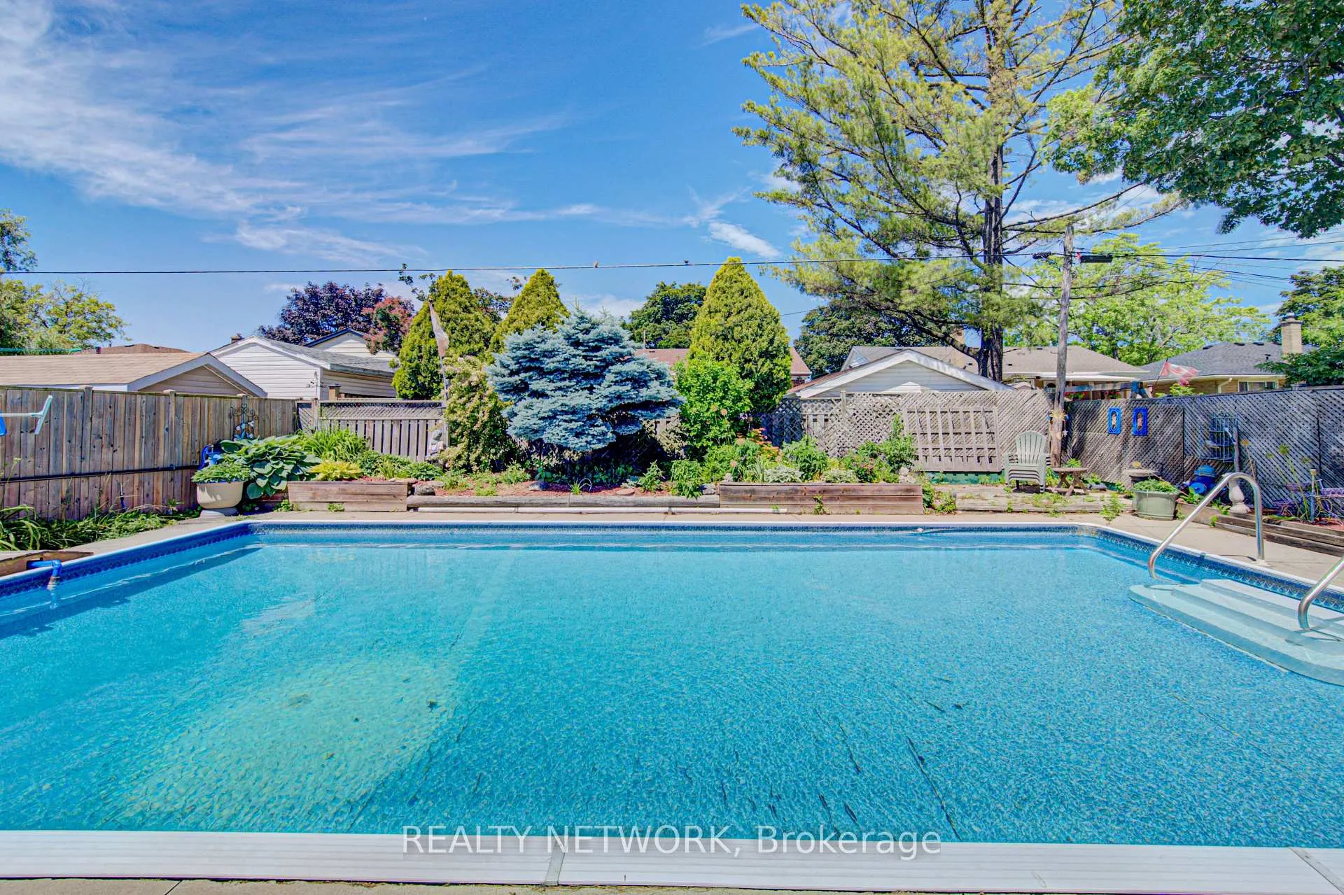 Photo 4 of 56 Ferrara Street, Hamilton, Huntington — HOMEH