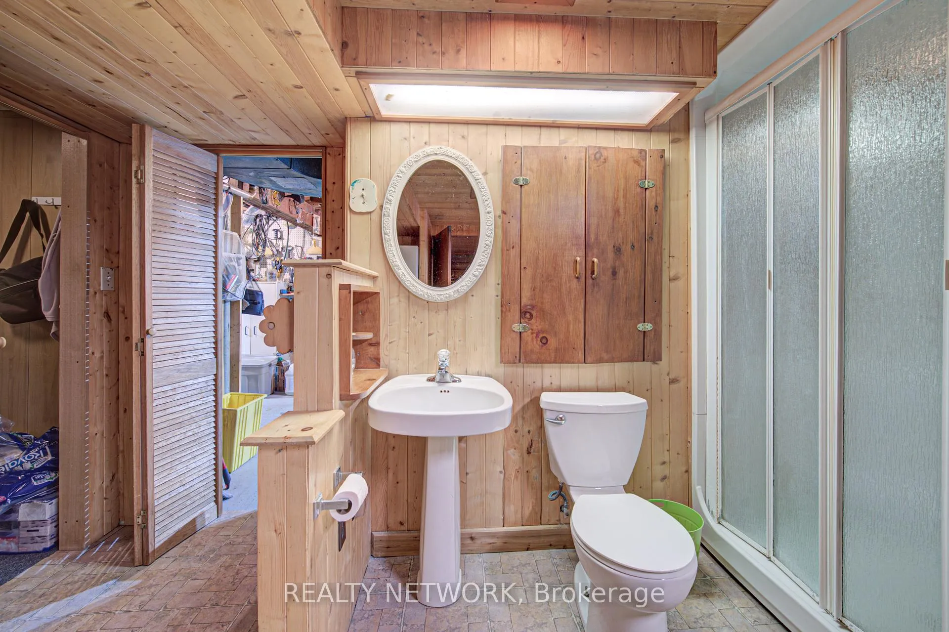 Photo 24 of 56 Ferrara Street, Hamilton, Huntington — HOMEH