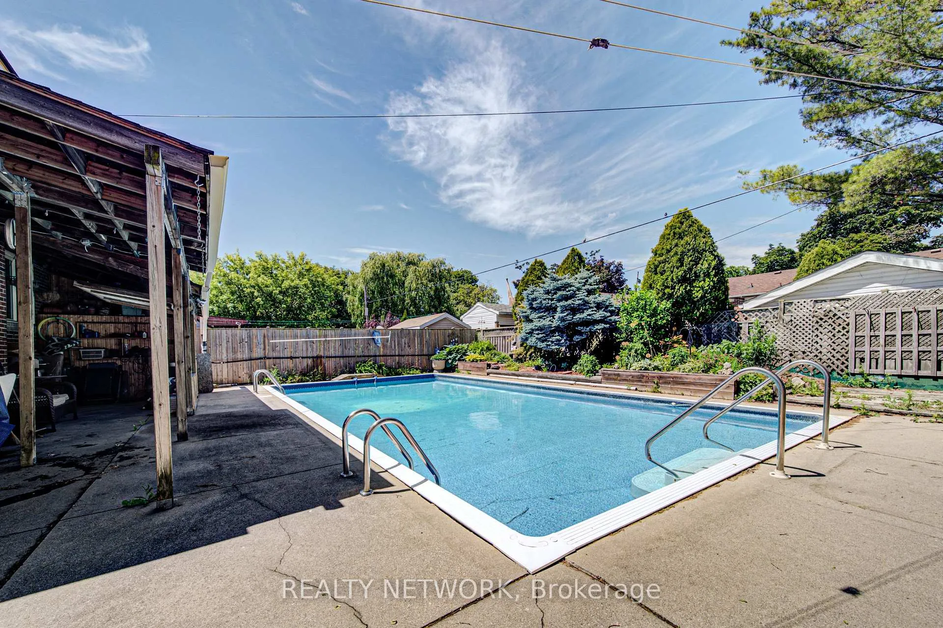 Photo 32 of 56 Ferrara Street, Hamilton, Huntington — HOMEH