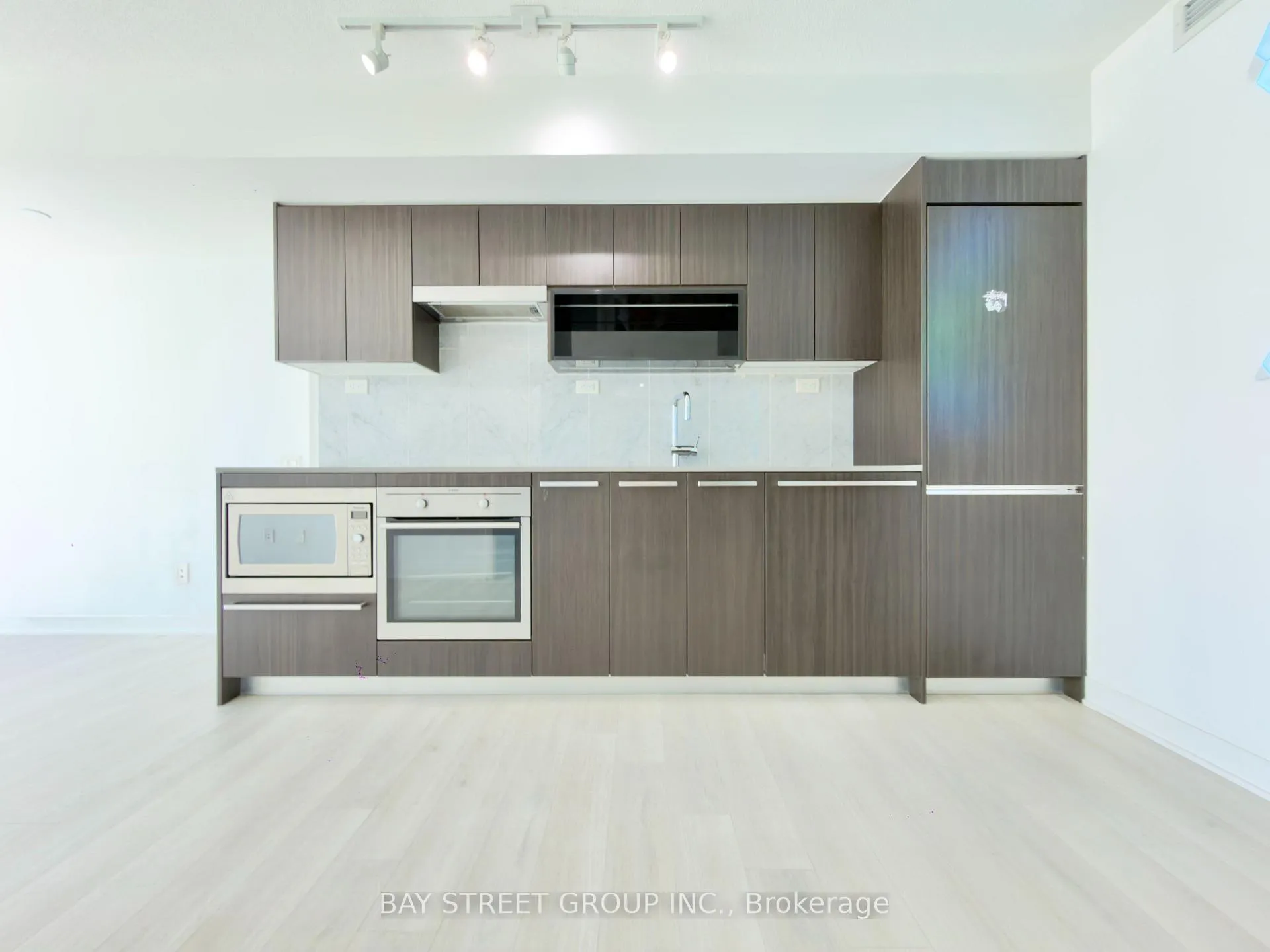 Photo 14 of Unit 2007, 80 Queens Wharf Road, Toronto, Waterfront Communities — HOMEH