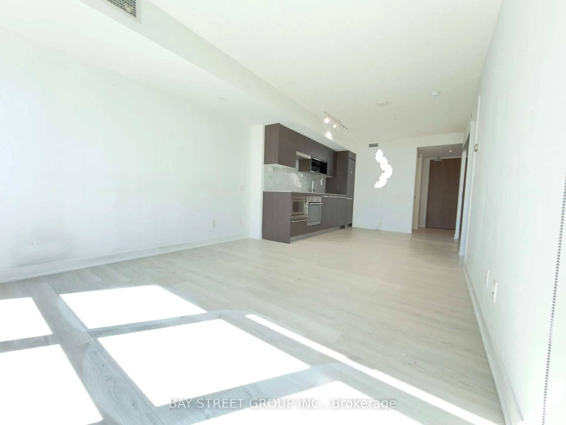 Photo 16 of Unit 2007, 80 Queens Wharf Road, Toronto, Waterfront Communities — HOMEH