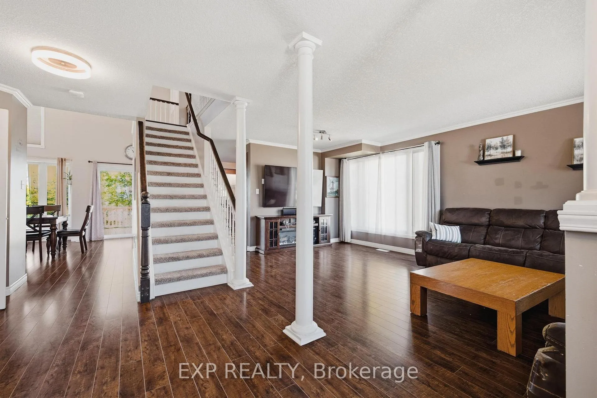 Photo 4 of 91 Andrews Drive, Mapleton, Rural Mapleton — HOMEH