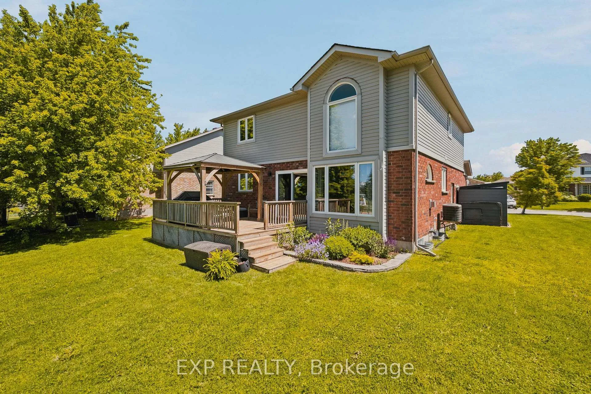 Photo 2 of 91 Andrews Drive, Mapleton, Rural Mapleton — HOMEH