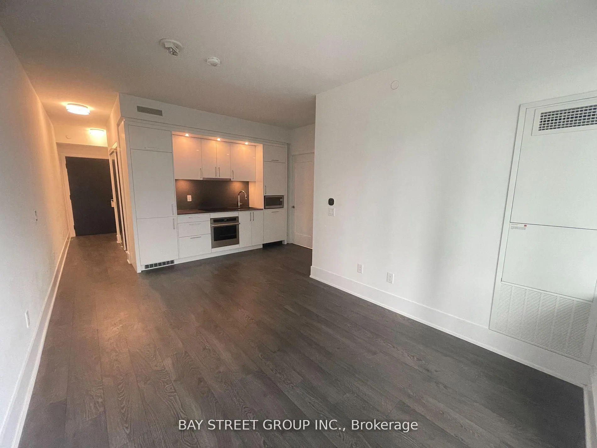 Photo 2 of Unit 1010, 470 Front Street W, Toronto, Waterfront Communities — HOMEH