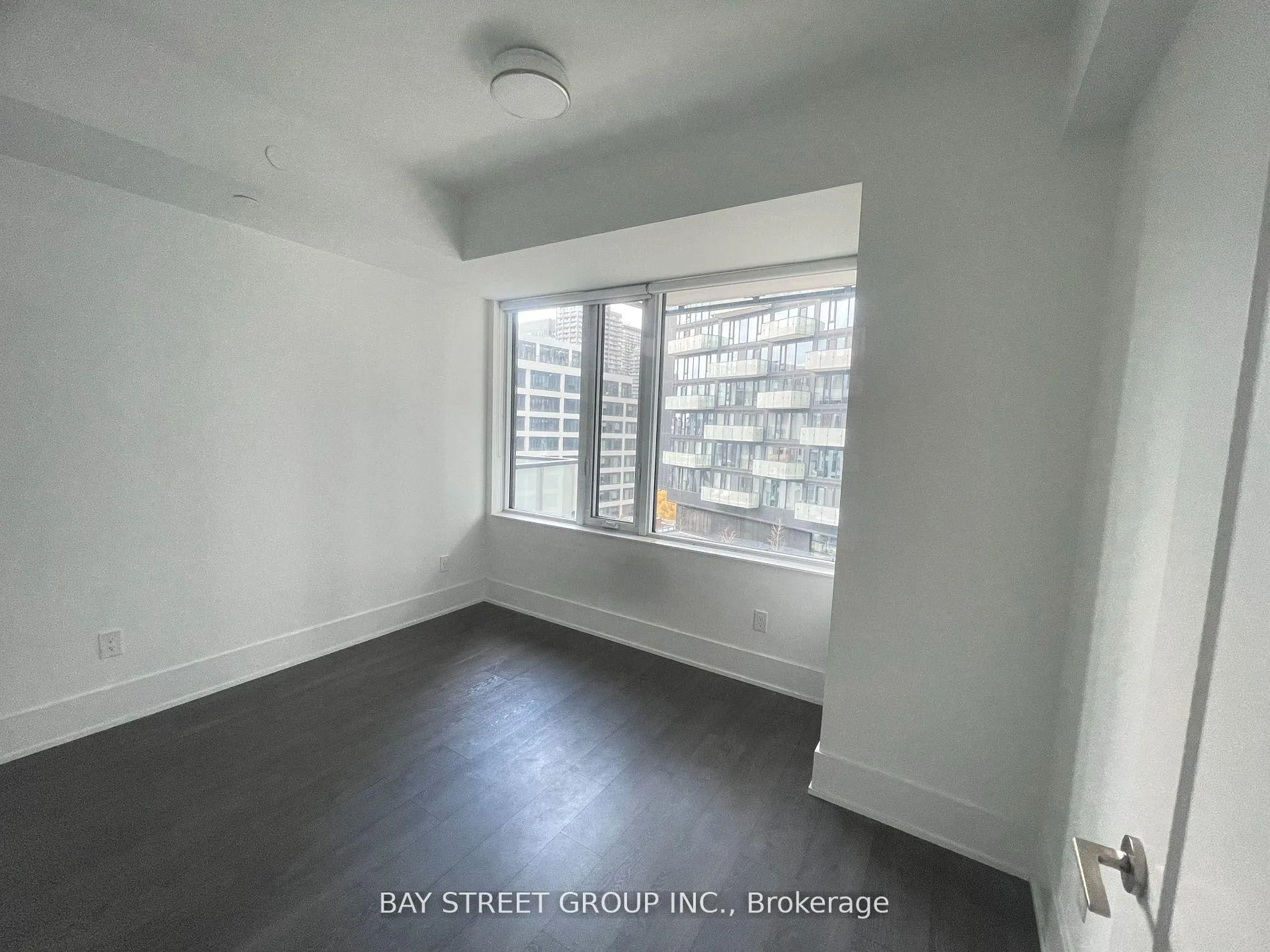Photo 6 of Unit 1010, 470 Front Street W, Toronto, Waterfront Communities — HOMEH