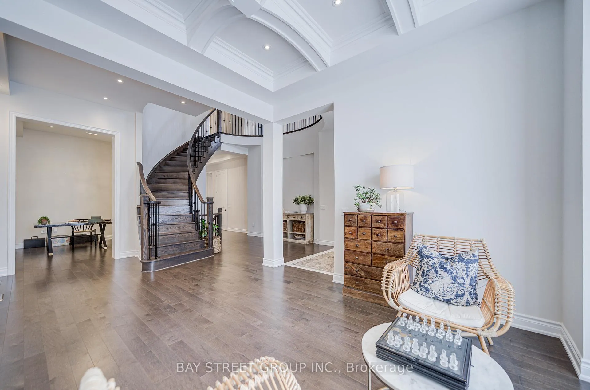 Photo 11 of 66 Nave Street, Vaughan, Kleinburg — HOMEH