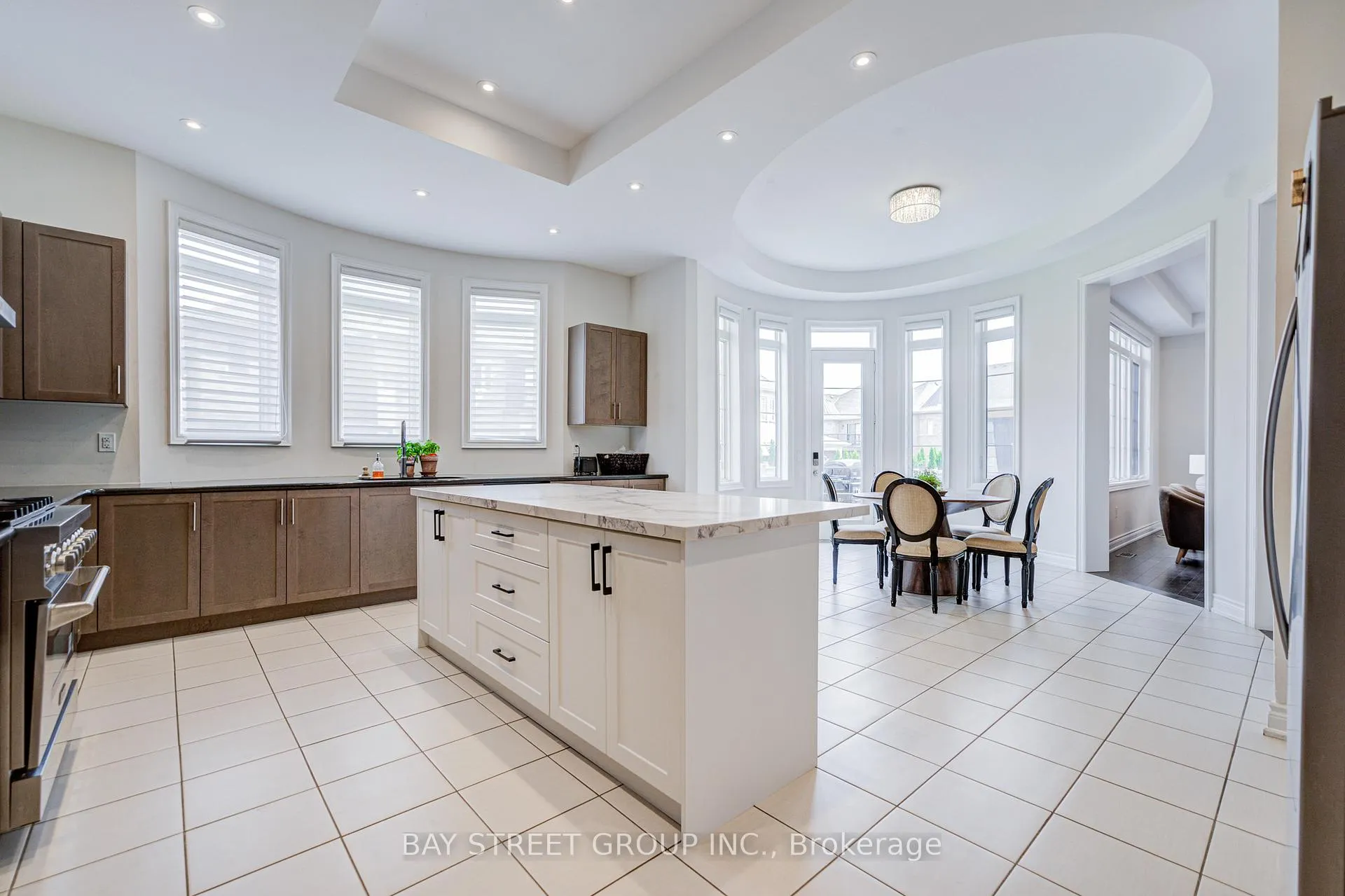 Photo 26 of 66 Nave Street, Vaughan, Kleinburg — HOMEH