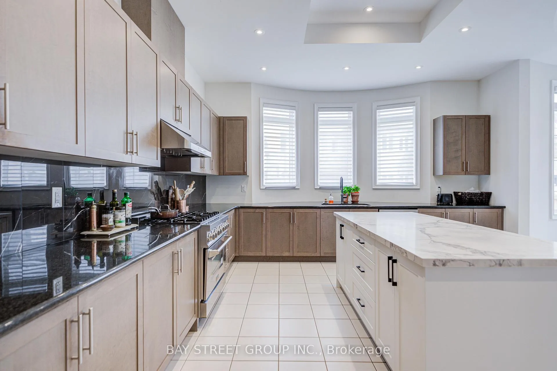 Photo 27 of 66 Nave Street, Vaughan, Kleinburg — HOMEH