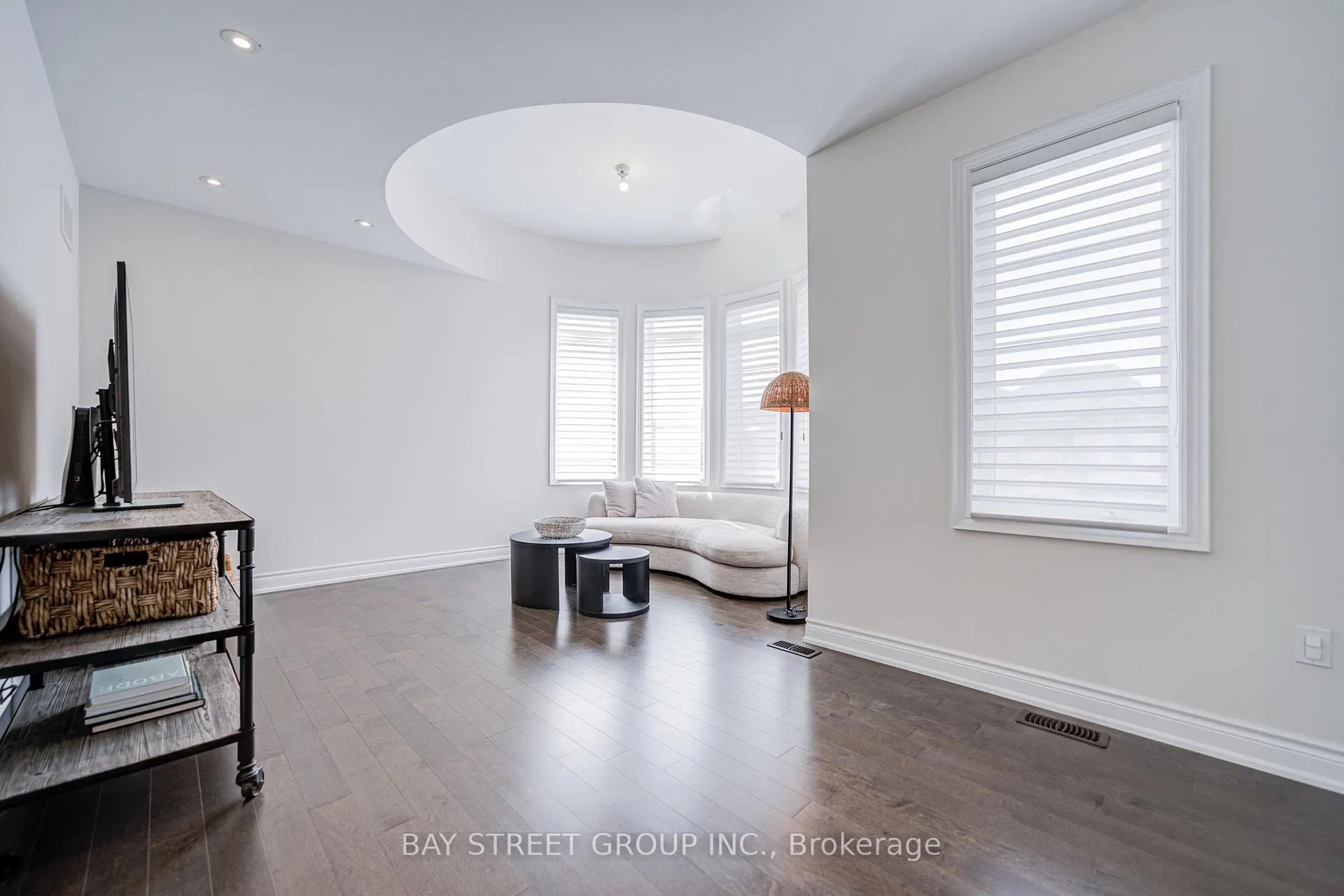 Photo 33 of 66 Nave Street, Vaughan, Kleinburg — HOMEH