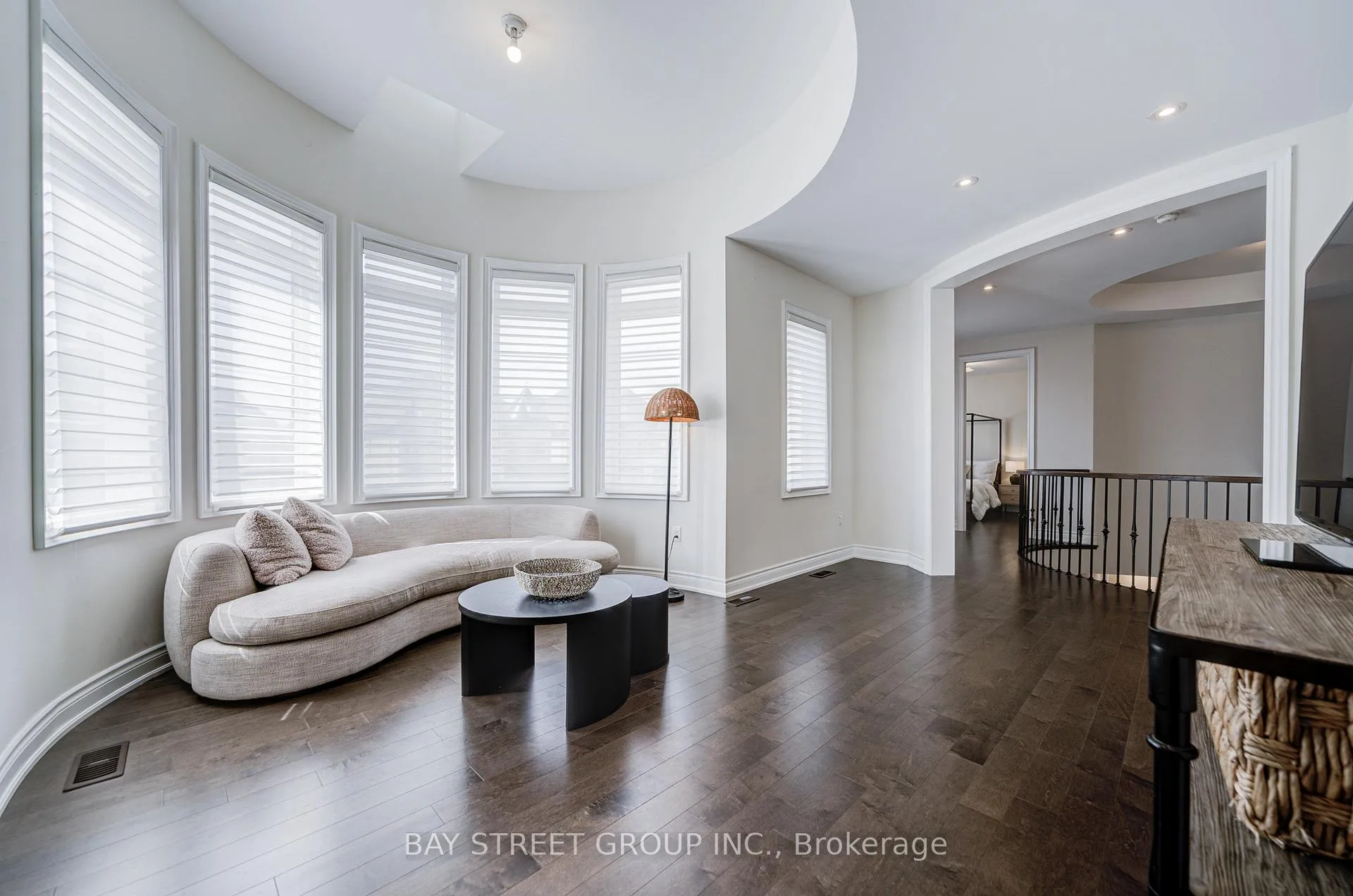 Photo 34 of 66 Nave Street, Vaughan, Kleinburg — HOMEH