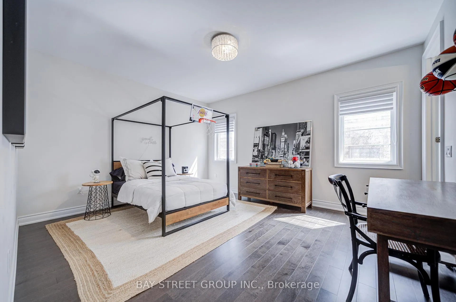 Photo 37 of 66 Nave Street, Vaughan, Kleinburg — HOMEH
