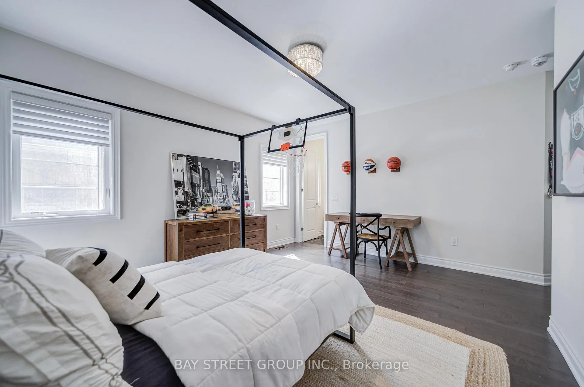 Photo 38 of 66 Nave Street, Vaughan, Kleinburg — HOMEH