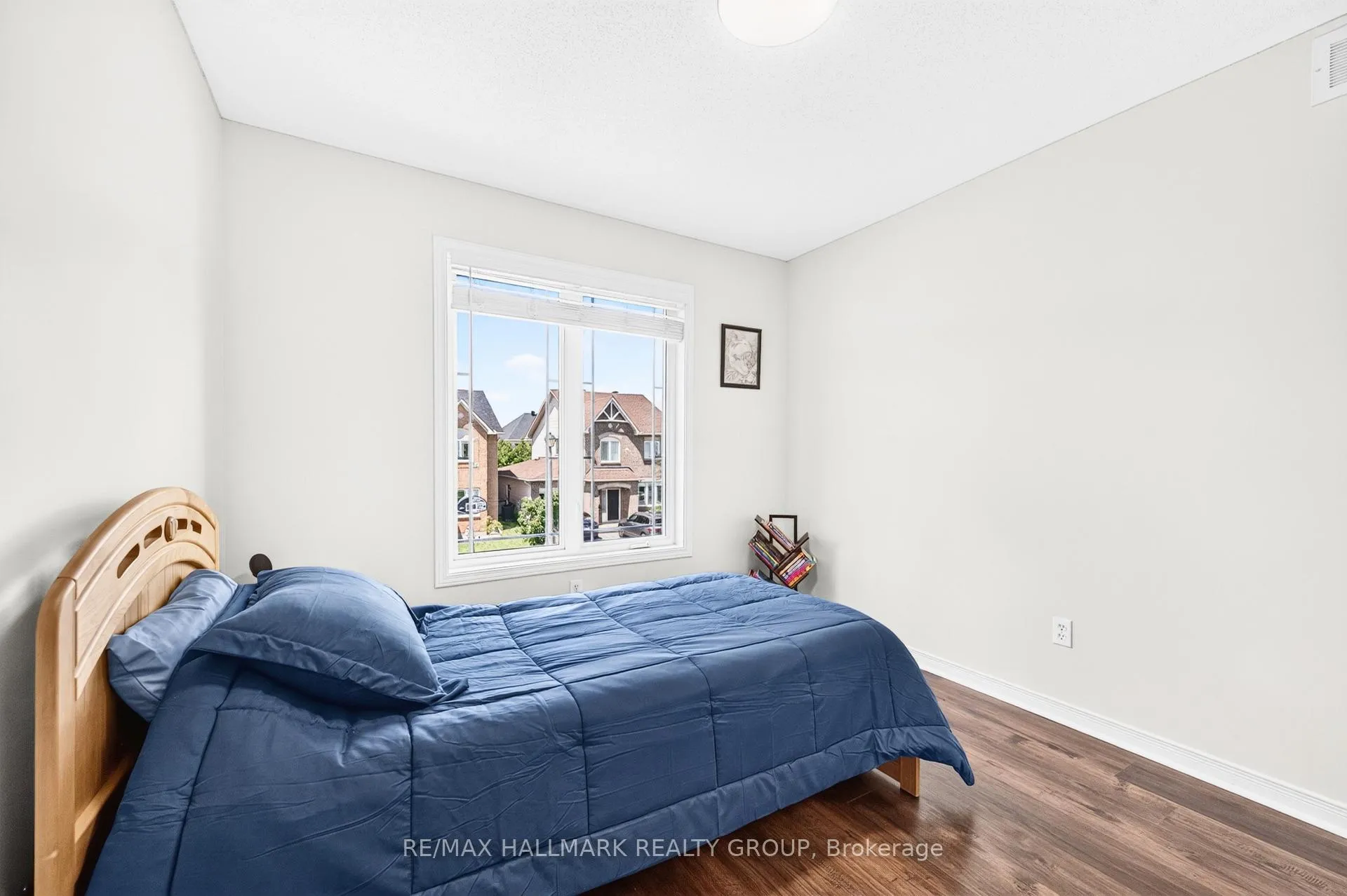 Photo 22 of 151 Branthaven Street, Ottawa, Avalon East — HOMEH