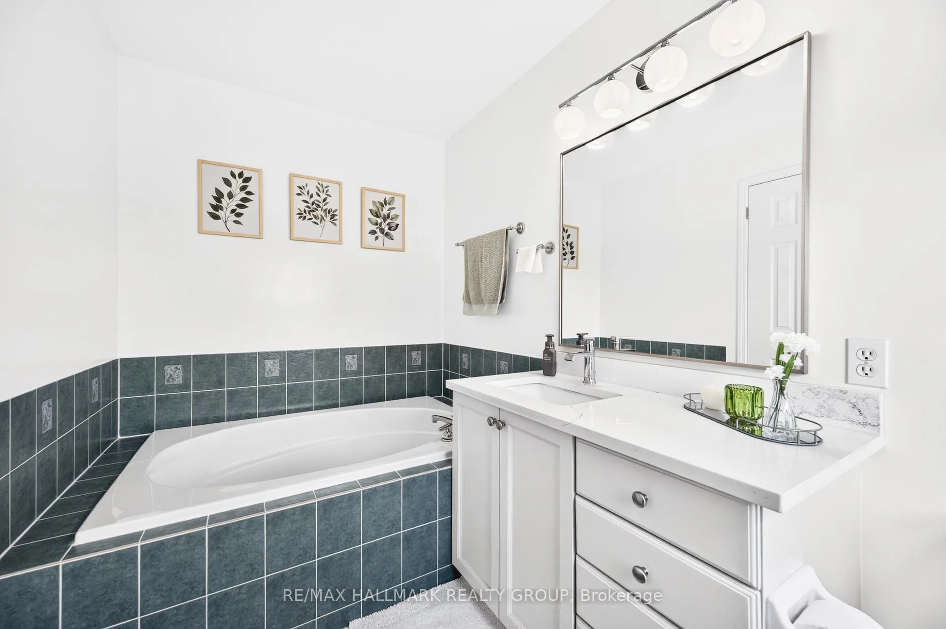 Photo 29 of 151 Branthaven Street, Ottawa, Avalon East — HOMEH