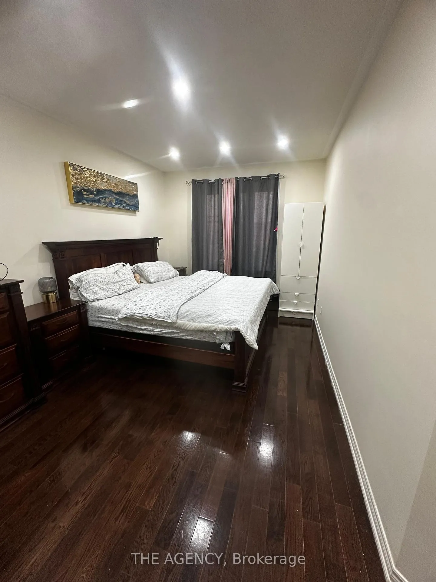 Photo 15 of Unit Upper, 326 Chandler Crescent, Peterborough, Monaghan Ward 2 — HOMEH