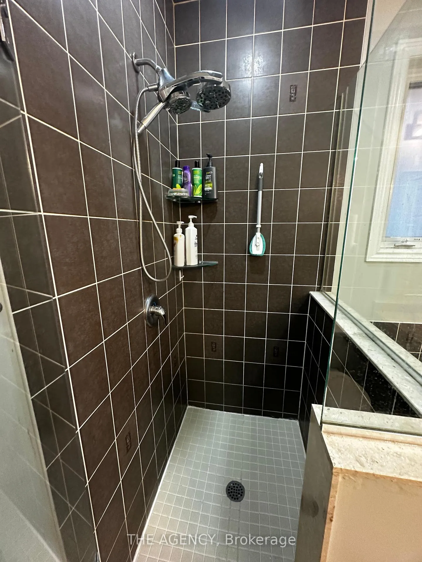 Photo 19 of Unit Upper, 326 Chandler Crescent, Peterborough, Monaghan Ward 2 — HOMEH
