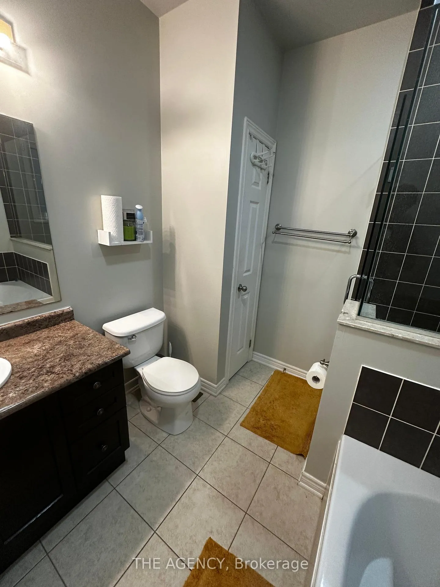 Photo 21 of Unit Upper, 326 Chandler Crescent, Peterborough, Monaghan Ward 2 — HOMEH