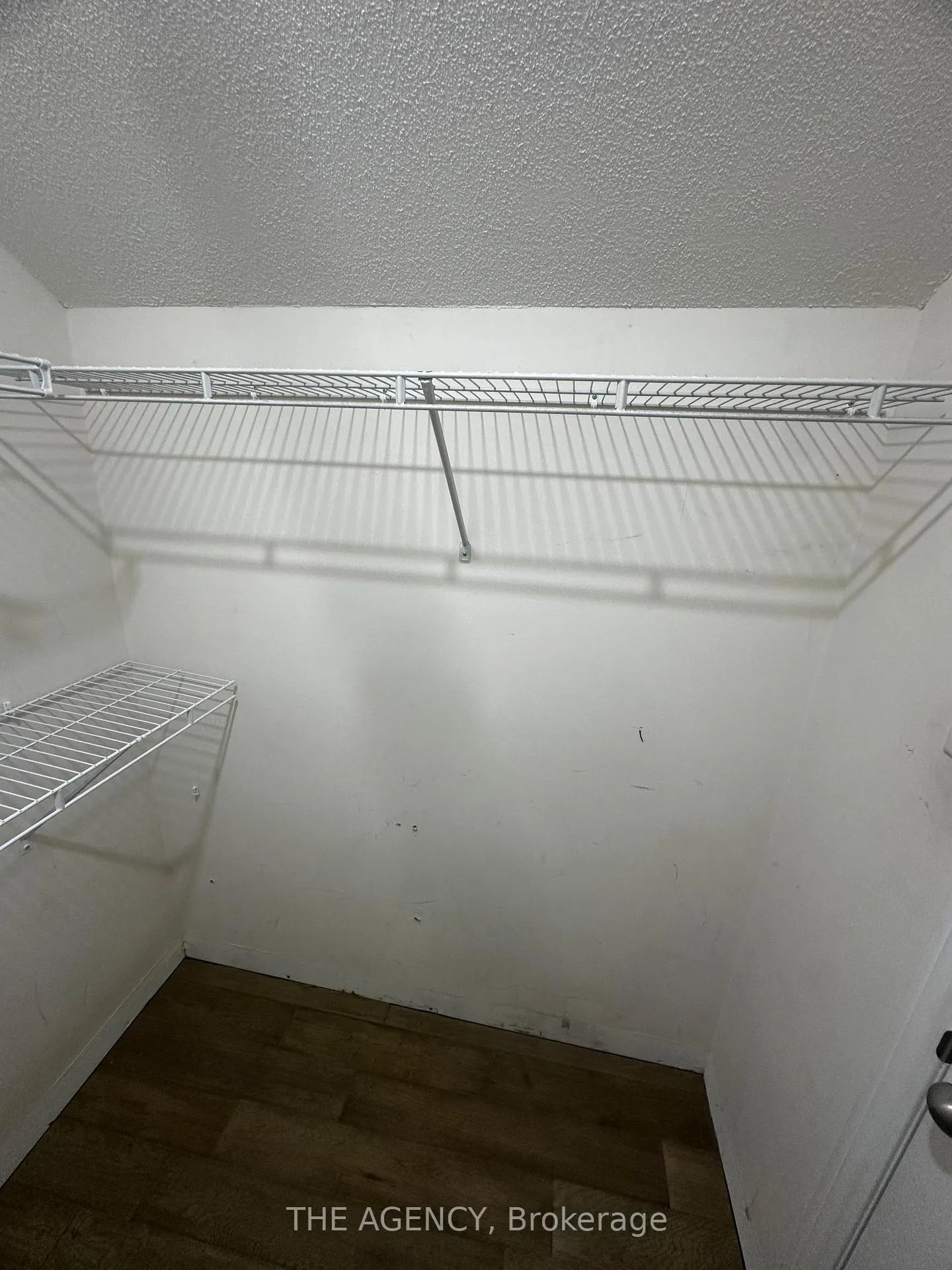 Photo 25 of Unit Upper, 326 Chandler Crescent, Peterborough, Monaghan Ward 2 — HOMEH