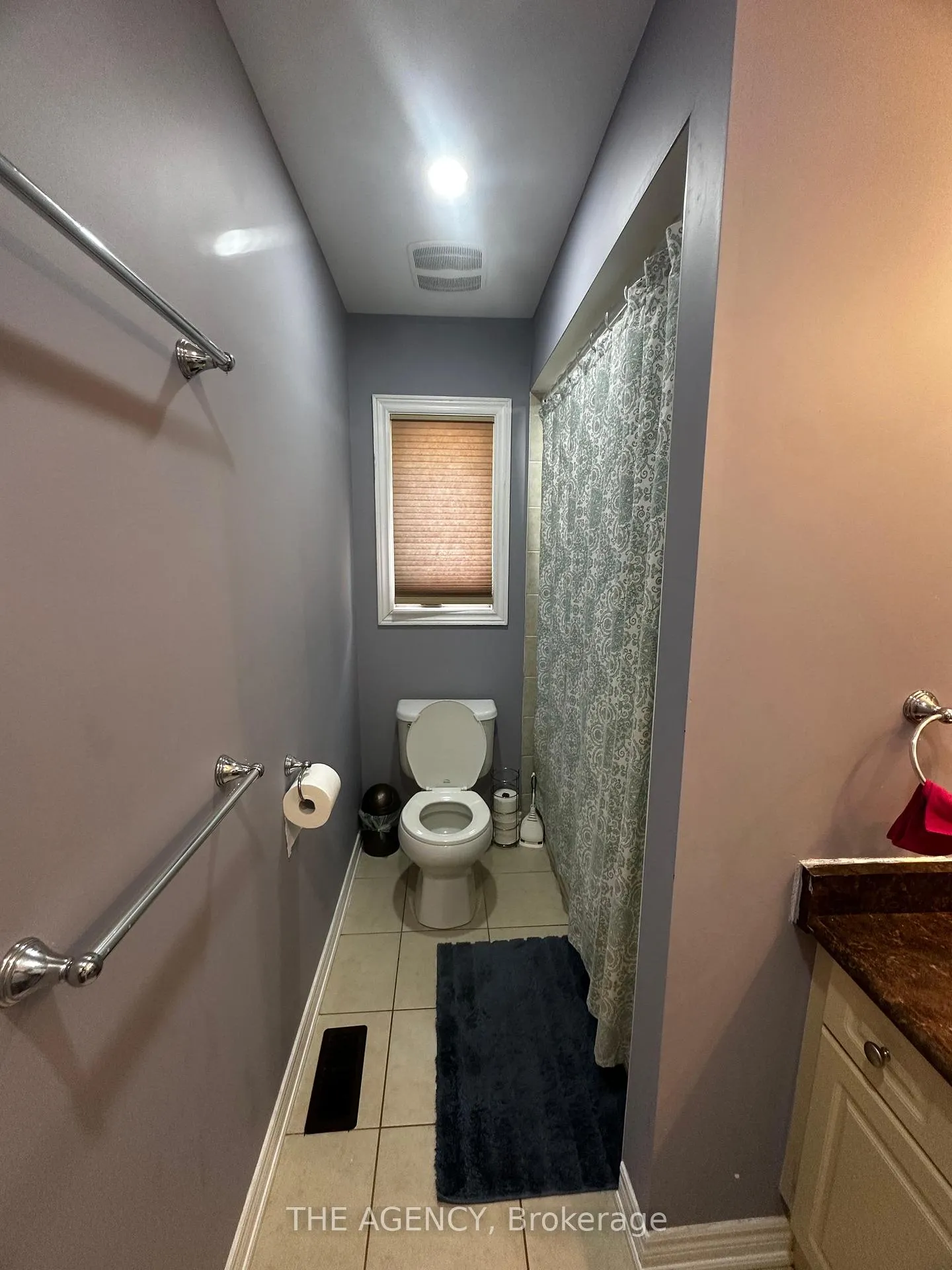 Photo 32 of Unit Upper, 326 Chandler Crescent, Peterborough, Monaghan Ward 2 — HOMEH