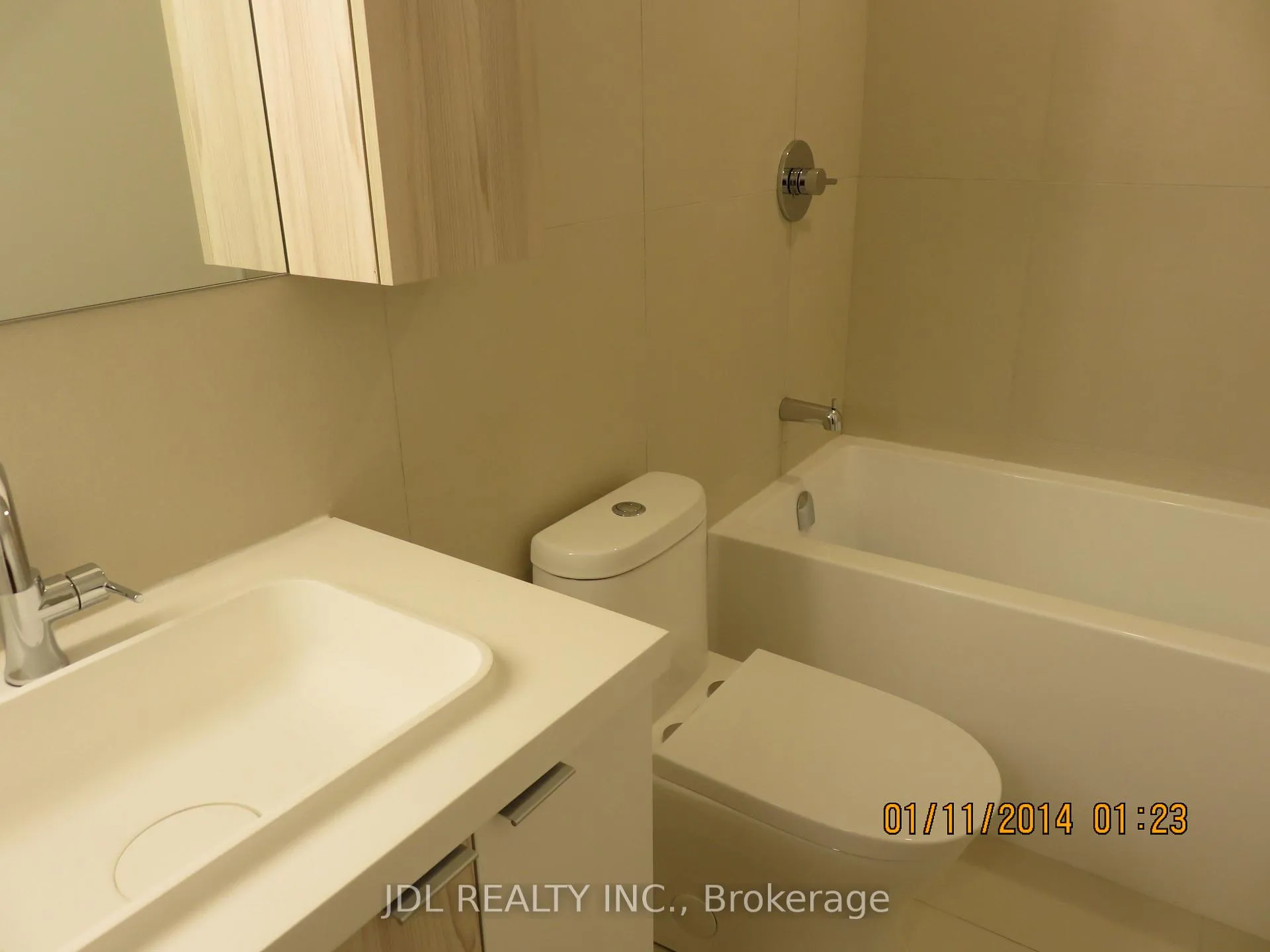 Photo 7 of Unit 308, 15 Mercer Street, Toronto, Waterfront Communities — HOMEH